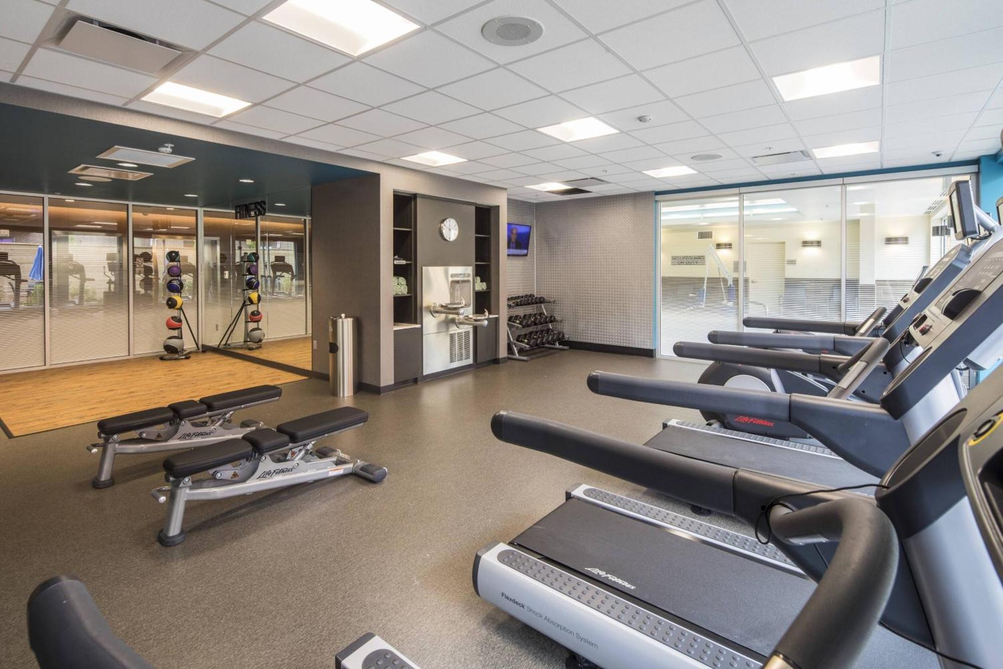 Fairfield Inn & Suites By Marriott Pittsburgh North/Mccandless Crossing McCandless Township Dış mekan fotoğraf