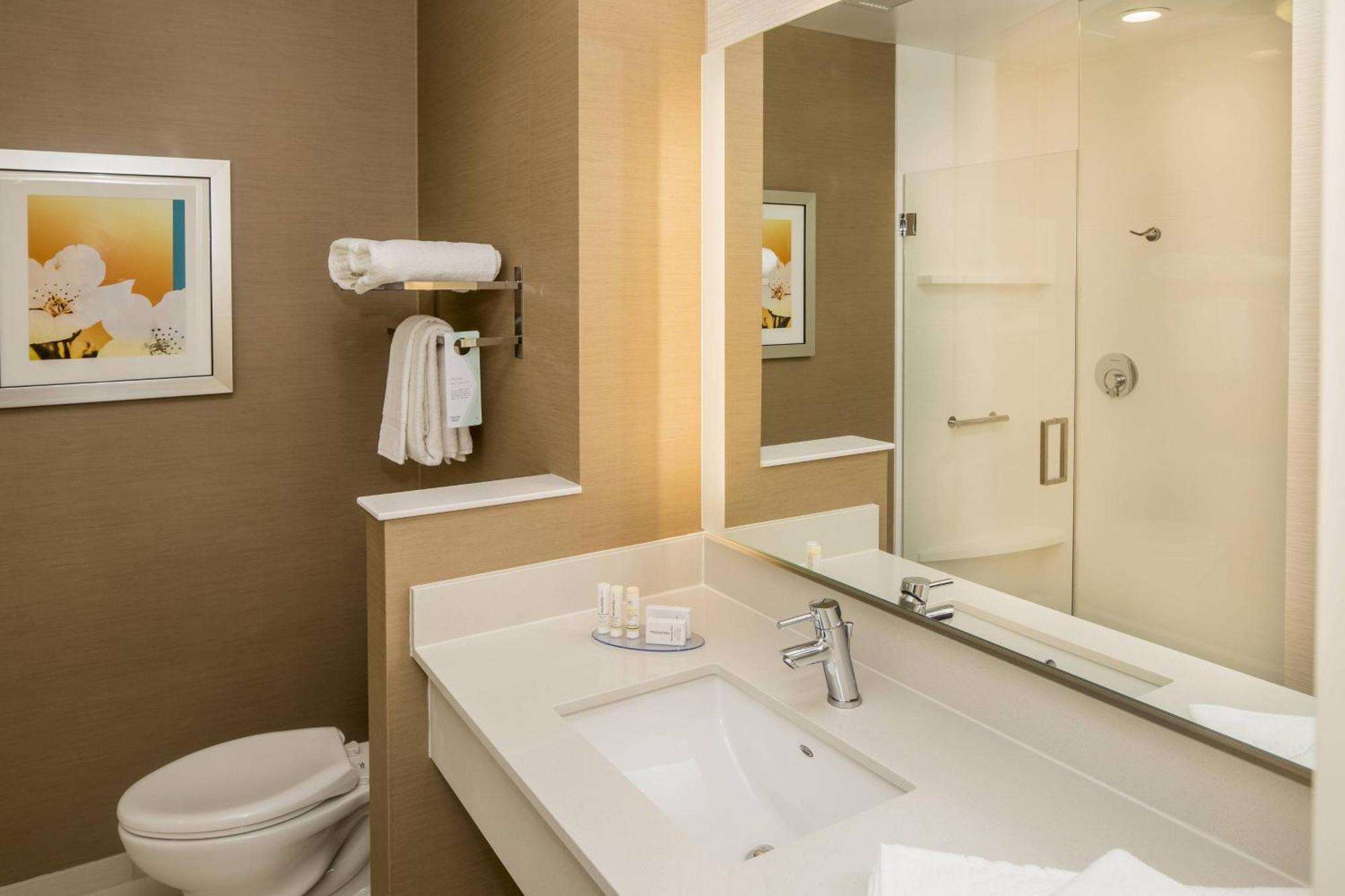 Fairfield Inn & Suites By Marriott Pittsburgh North/Mccandless Crossing McCandless Township Dış mekan fotoğraf